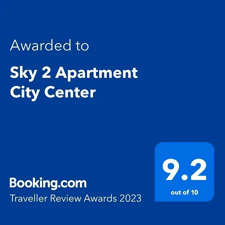 Sky 2 Center Apartment